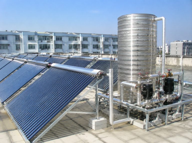 沈丘县商用大容量真空管太阳能热水系统
